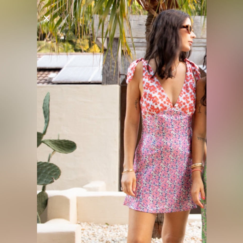 Verge girl dress
